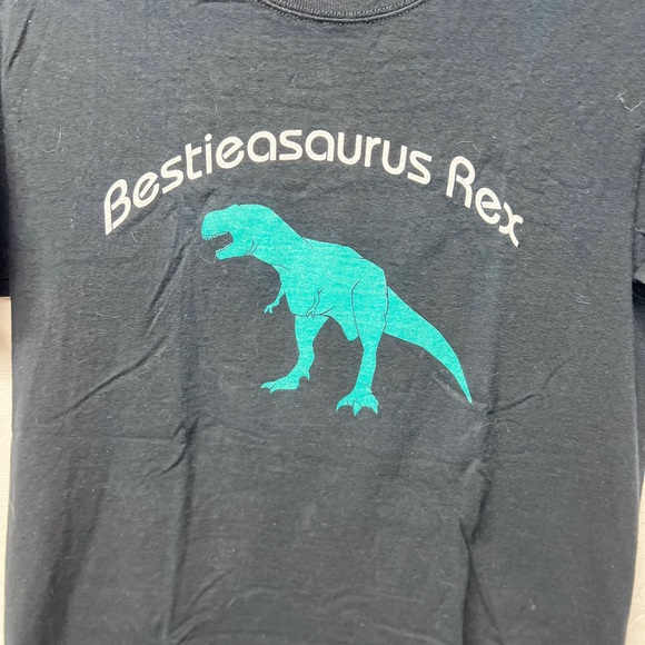 Bestieasaurus Rex black graphic shirt sz small - Picture 6 of 6